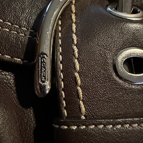 Vintage Coach Soho Flap Chocolate Brown Leather Shoulder Bag w Silver Hardware - Picture 7 of 16